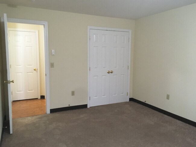 Building Photo - 99 Eastern Ave