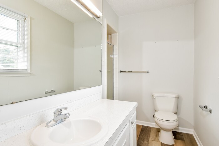 Building Photo - 4604 Honey Dew Dr