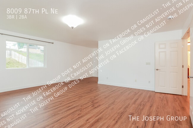 Building Photo - 8009 87th Pl NE