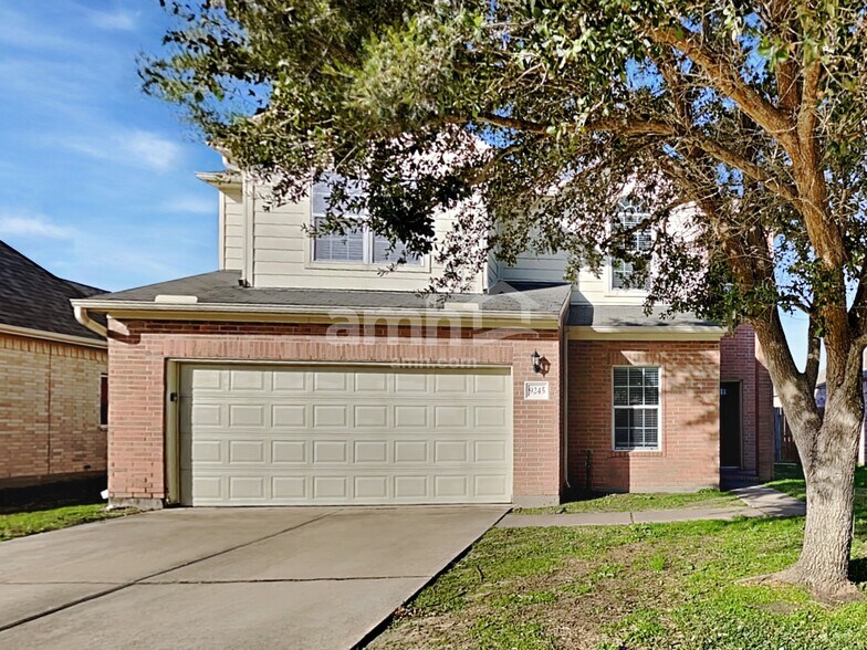 Primary Photo - 9245 Clearwood Landing Blvd