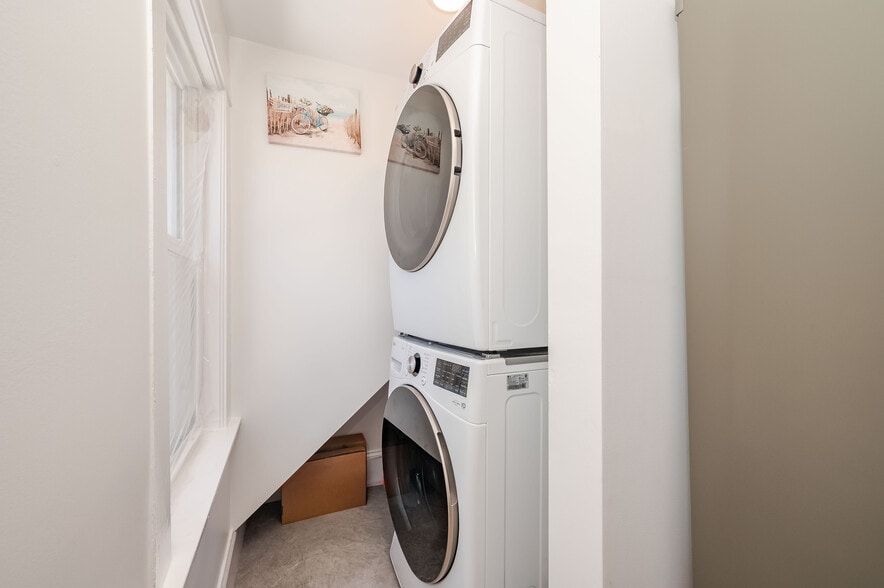 Laundry area off of kitchen - 361 Miller Ave