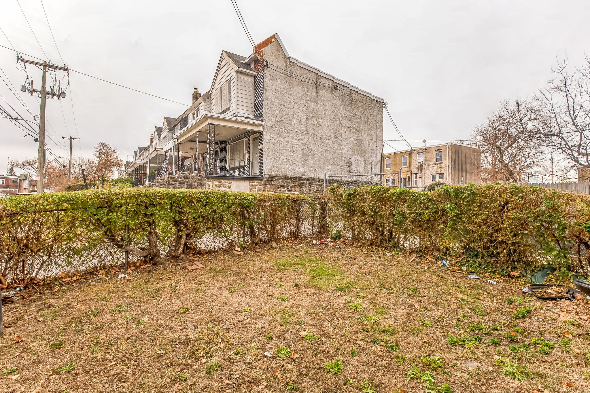Building Photo - 1700 68th Ave