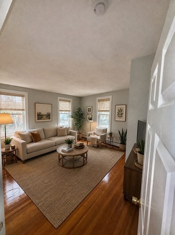 Building Photo - 225 Florence St