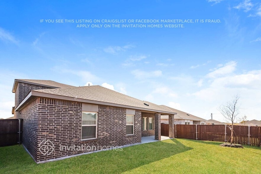 Building Photo - 3912 Malachite Dr