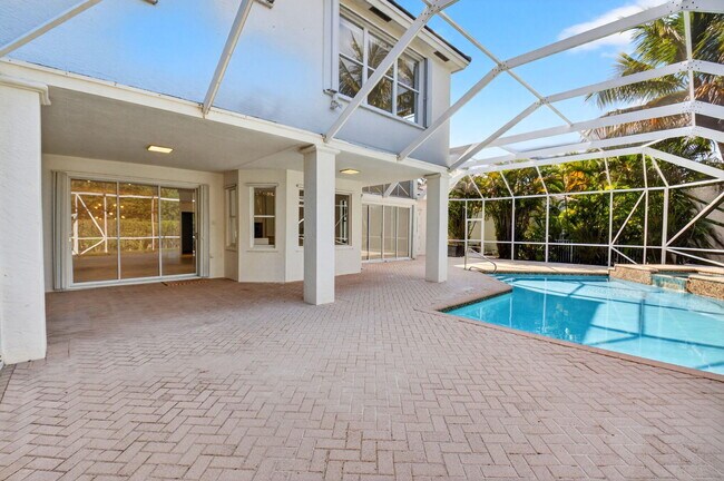 Building Photo - 11119 Blue Coral Dr