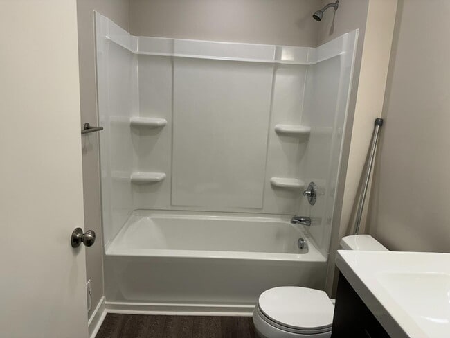 Building Photo - 1012 Jackson St NW