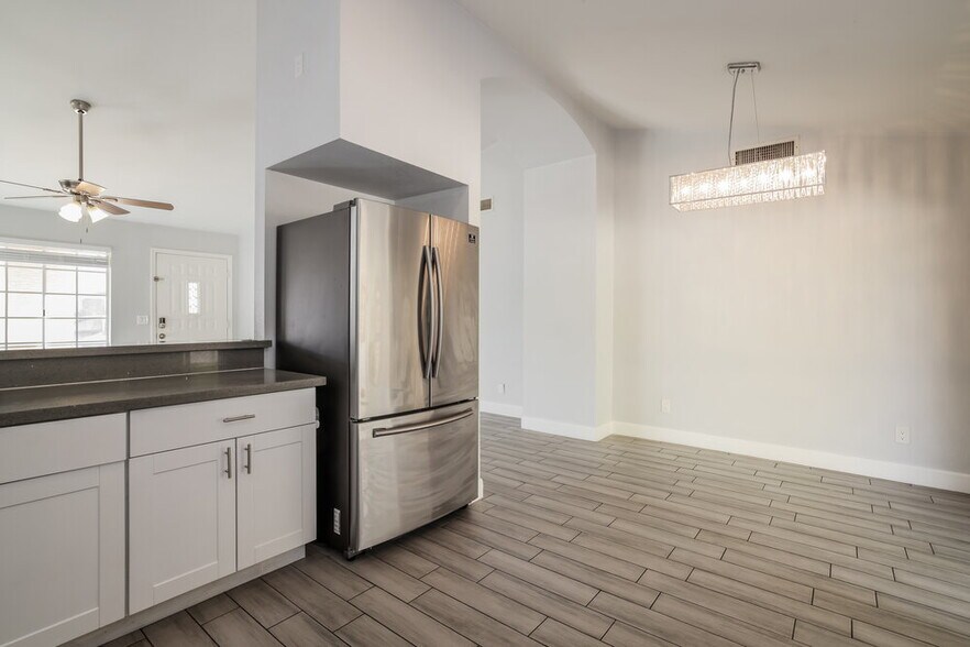 Building Photo - 1333 N Higley Rd