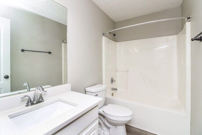 Building Photo - 7087 Littlebrook Way