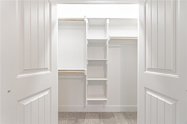 Building Photo - 933 Hampton St