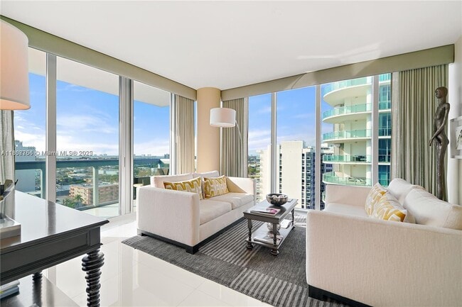 Building Photo - 6899 Collins Ave