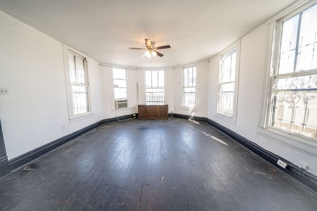 Building Photo - 1414 Campbell St