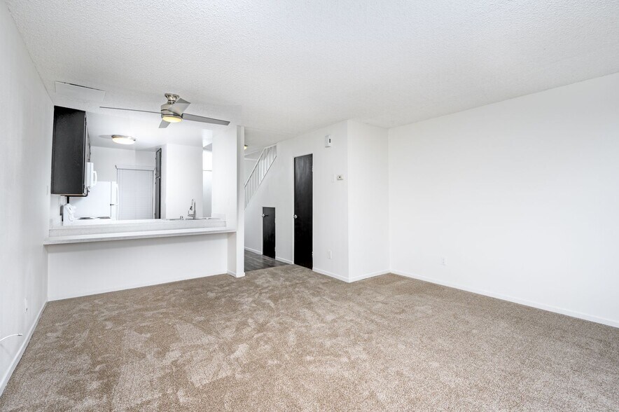 Interior Photo - A Walkers Paradise and Serene Canyon Views...