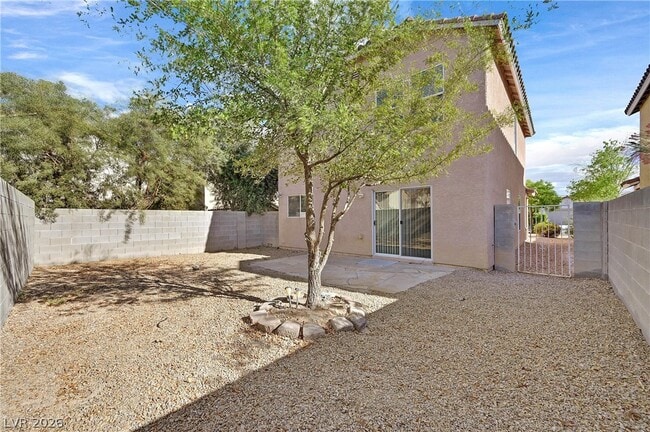 Building Photo - 340 Silverado Pines Ave