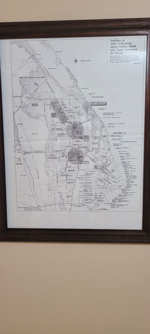 Building Photo - Funished Resort Style Condo in Gated Community- River Front