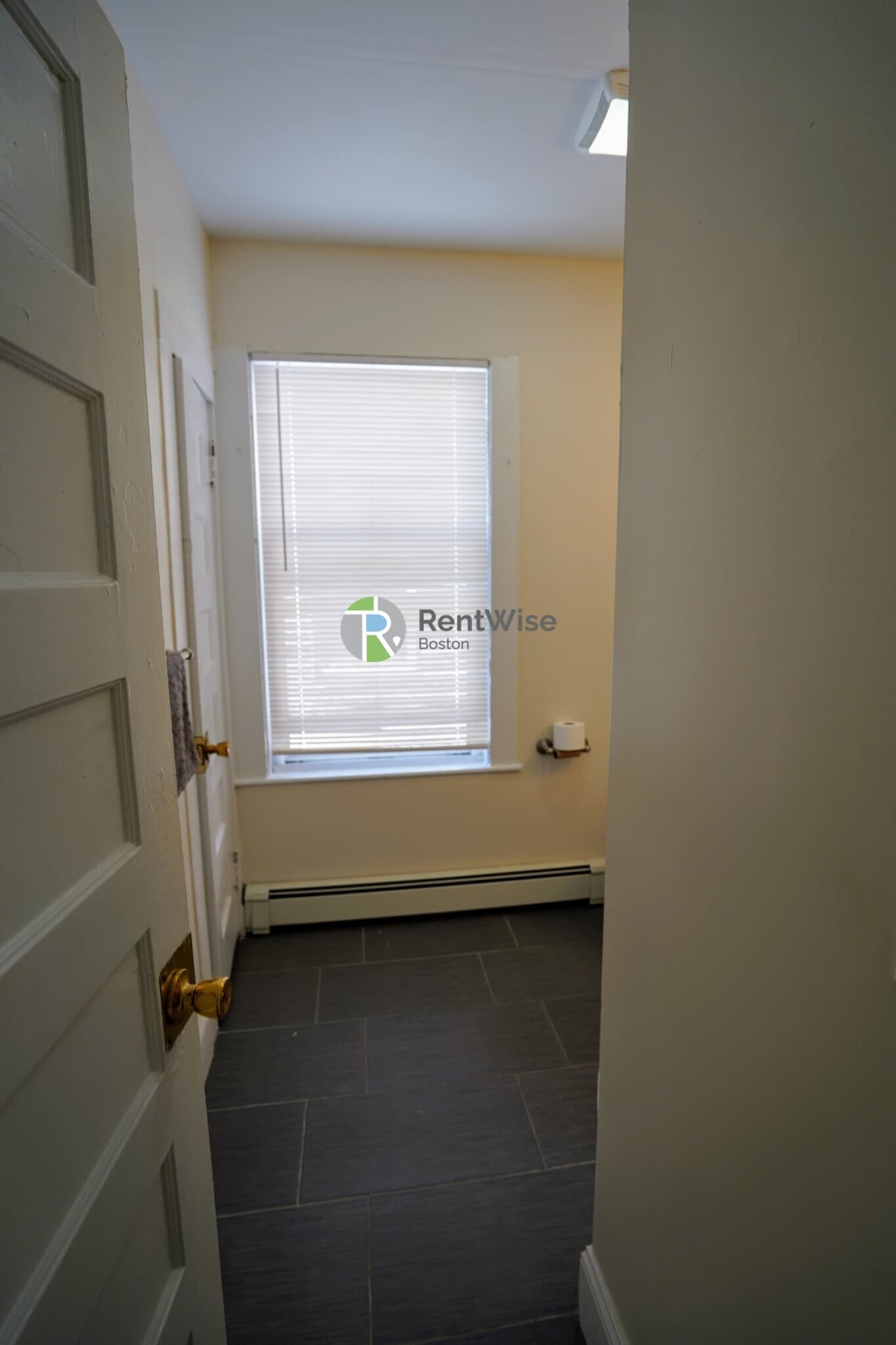 Building Photo - 3 Ashford Ct