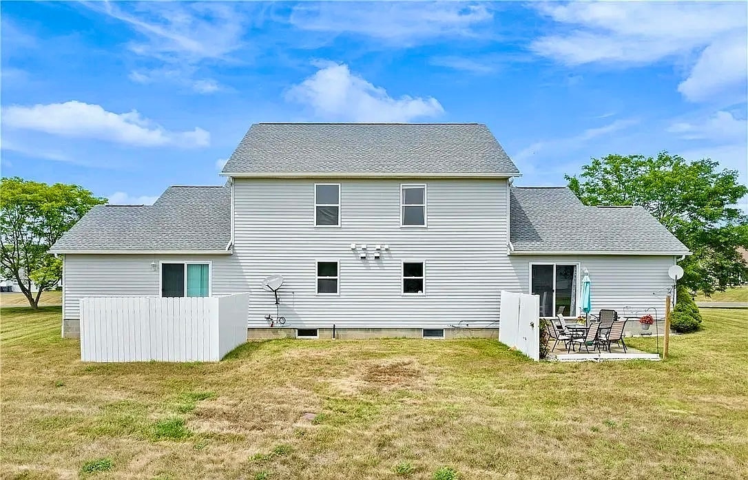 Building Photo - 2012 Rolling Meadows Ln