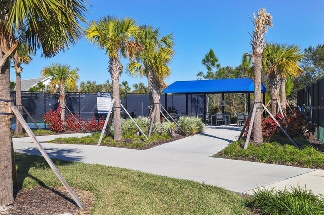 Building Photo - 8375 Windbound Ct