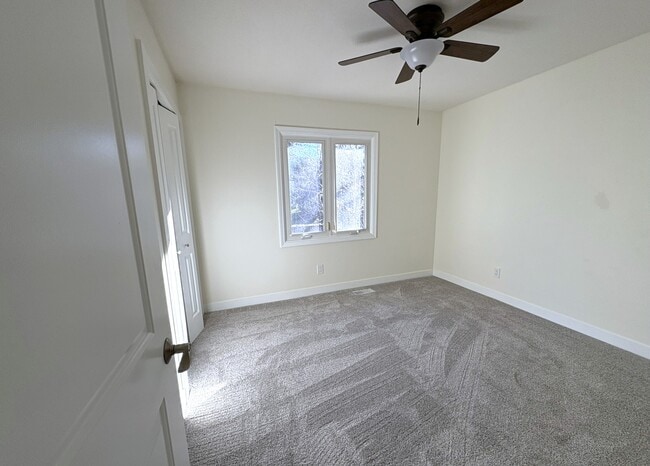 Building Photo - 1856 Coolidge Rd