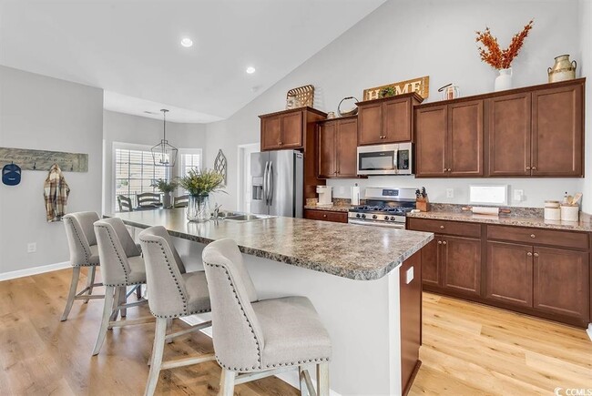 Building Photo - 1805 Riverport Dr