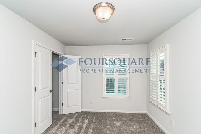 Building Photo - Newly Built 3-Bedroom Townhome with Spacio...