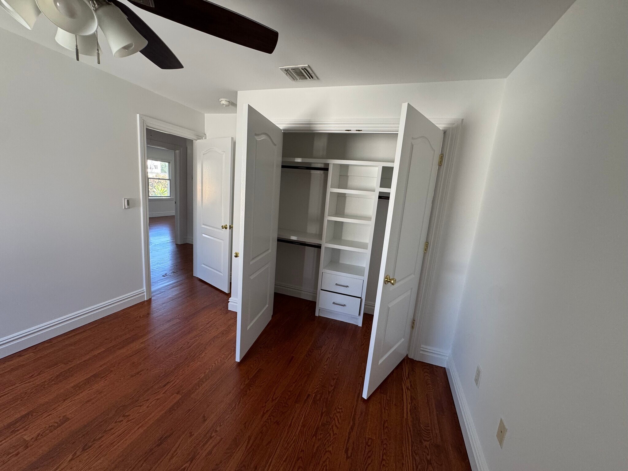 Building Photo - 41 Chobot Ln