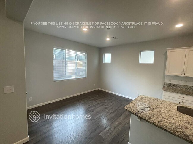 Building Photo - 539 Woodduck Dr SW