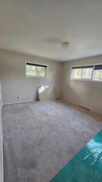 Building Photo - 1029 Durango Dr