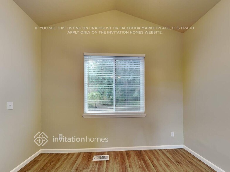 Building Photo - 12910 109th St Ct E