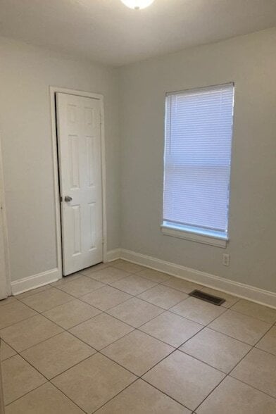 Building Photo - 1315 California St