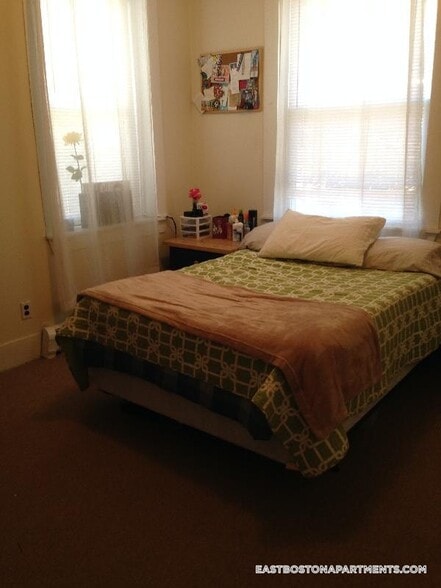 Building Photo - 59 Lubec St