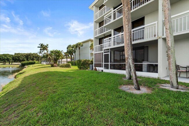 Building Photo - 2421 Village Blvd