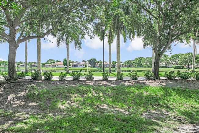 Building Photo - 9778 Bowline Dr