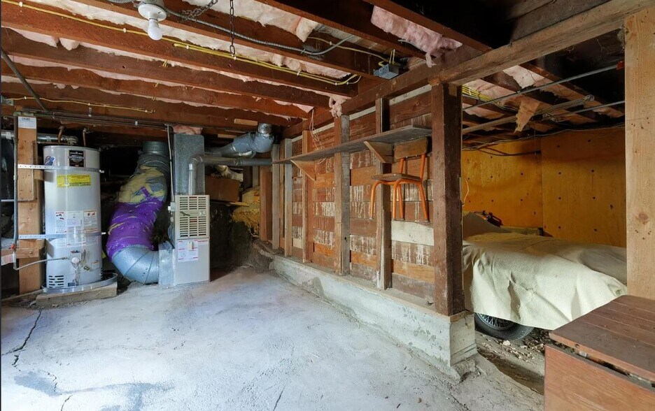 Building Photo - 49 Beverly Rd