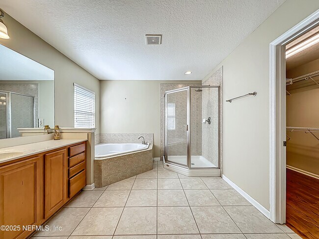 Building Photo - 346 Hefferon Dr
