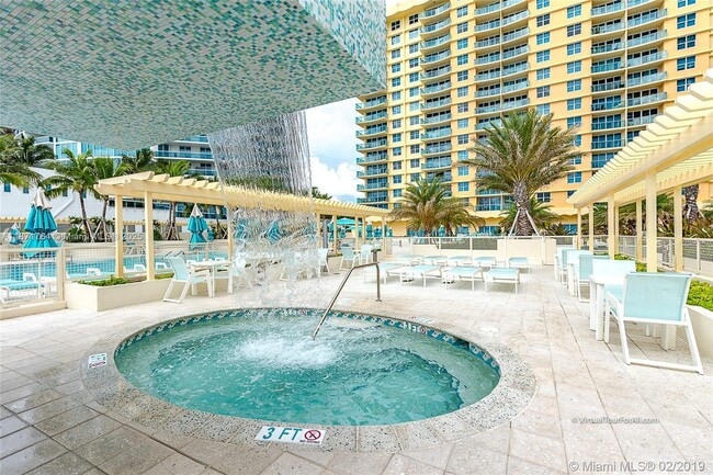 Building Photo - 2501 S Ocean Dr