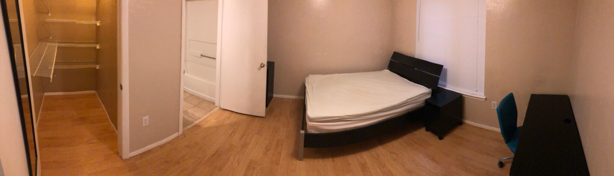 Furnished bedrooms - 4000 SW 23rd