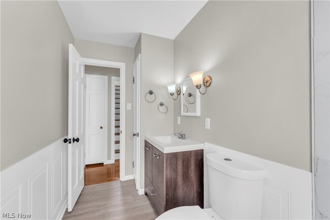 Building Photo - 21106 Gardenview Dr
