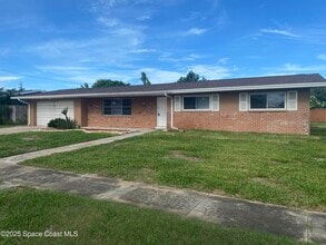 Building Photo - 675 Rosada St