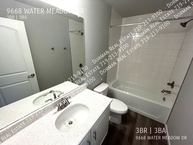 Building Photo - 9668 Water Meadow Dr