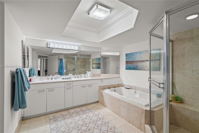 Building Photo - 21055 Yacht Club Dr