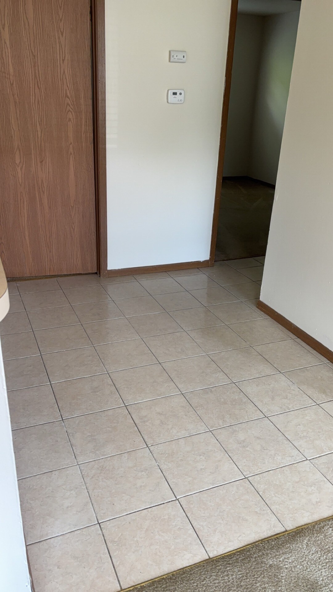 Building Photo - 128 Sandstone Ct