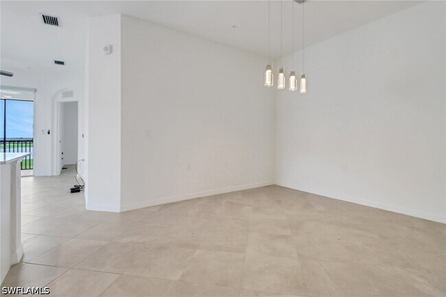 Building Photo - 5715 Double Eagle Cir