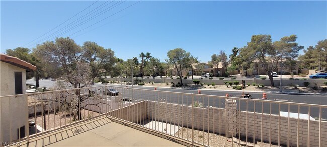 Building Photo - 2813 Cacto Ct