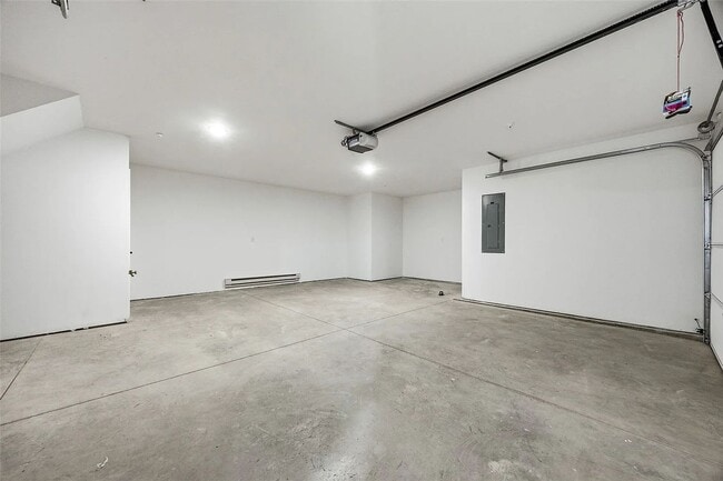 Building Photo - Big Ben at the Loop – Brand New 3 Bedroom Condo | Attached 2-Stall Garage