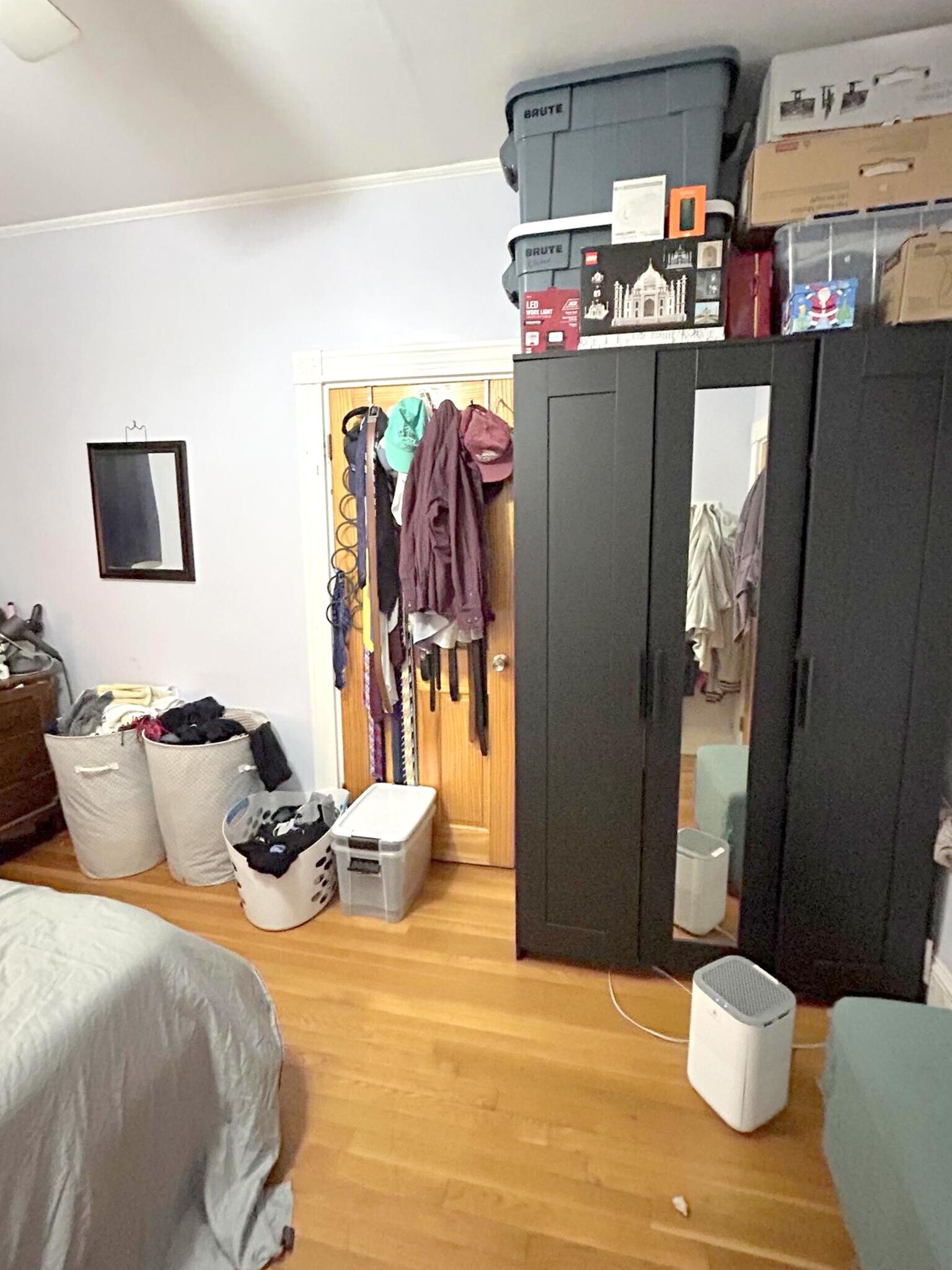 Building Photo - 578 Main St