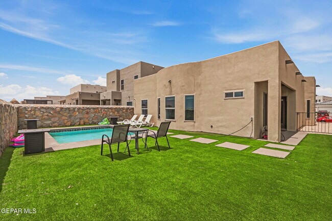 Building Photo - 13066 Grantham Ln