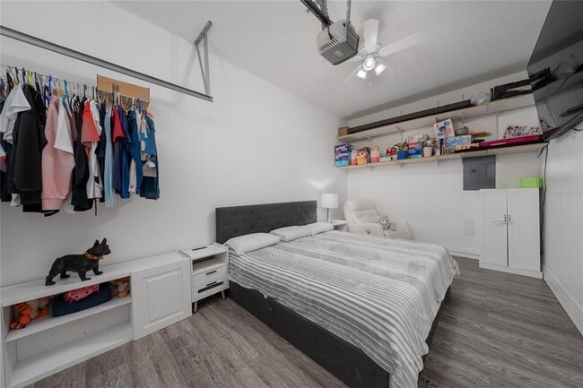 Building Photo - 3008 Seaview Castle Dr