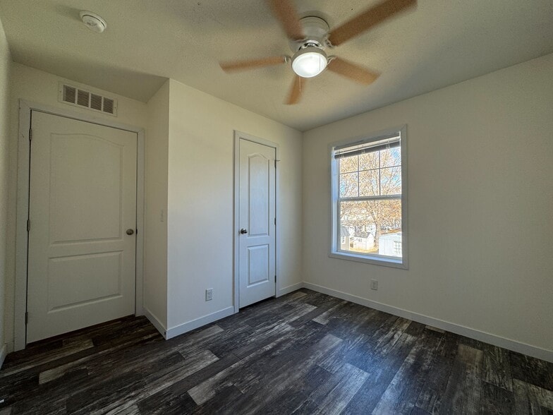 Building Photo - 3701 2nd St