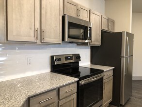 Dominion at Mercer Crossing - Farmers Branch, TX | Apartment Finder