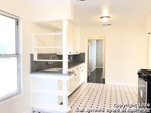 Building Photo - 210 Laddie Pl